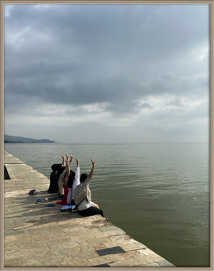 三等獎《面朝大?！罚ü矩攧詹浚?jpg